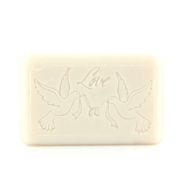 Savon Love - fabriqué à Marseille - cadeau mariage - savon design - cadeau d'invité